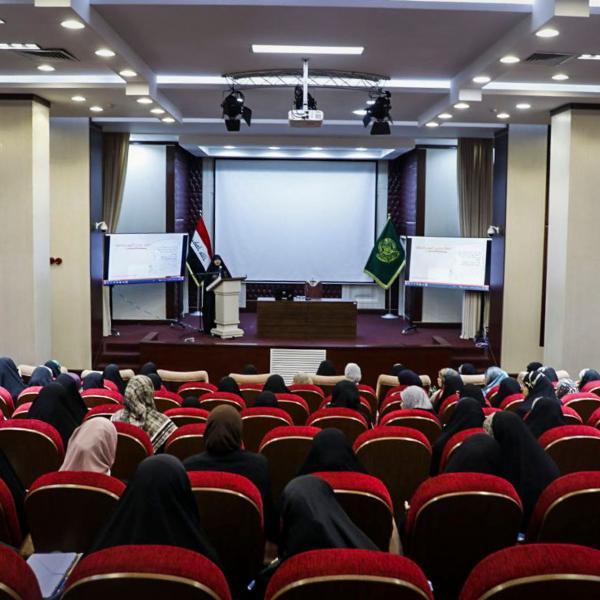 مكتبة  الروضة الحيدرية تُنظّم ورشة (مشوار التفوّق الدراسي ) لطالبات المراحل المنتهية 