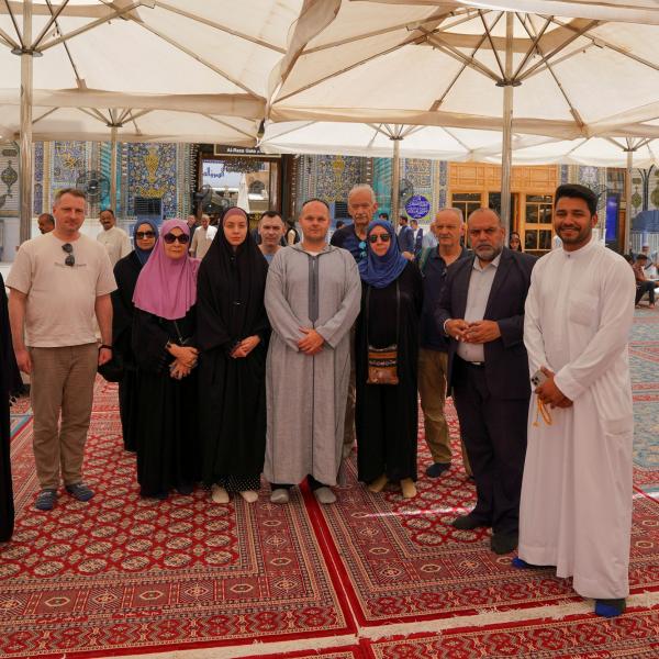 وفد بولندي يطّلع على الإرث الديني والحضاري في العتبة العلويّة المقدّسة  