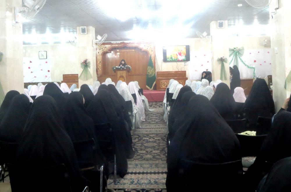 شعبة التعليم الديني النسوي تقيم حفل تتويج (95) فتاة بلغن سن التكليف الشرعي