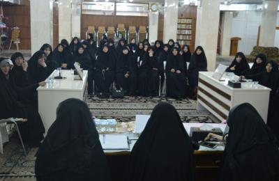 شعبة التعليم الديني النسوي في العتبة العلوية تطلق سلسلة مسابقات إضاءات علوية