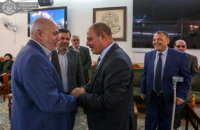 رئيس اتحاد الصحفيين العرب يزور العتبة العلوية المقدسة ويثني على الدور الإعلامي المهني فيها 