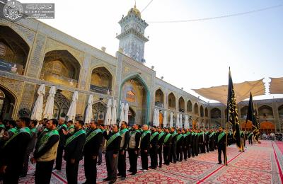 منتسبو العتبة العلوية المقدسة وجموع الزائرين يحيون ذكرى شهادة الامام الهادي(عليه السلام)