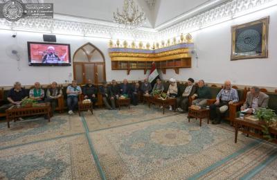 وفد مؤسسة أهل البيت (عليهم السلام) من تركيا يتشرف بزيارة مرقد أمير المؤمنين (عليه السلام)