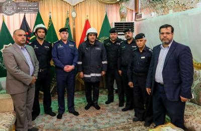فرق الدفاع المدني تسيطر على حريق في جانب من مشروع صحن فاطمة(عليها السلام) دون خسائر