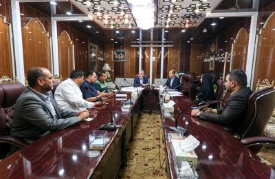 الأمين العام للعتبة العلوية المقدسة يبحث مع مسؤولي البلدية والمجلس البلدي في النجف الاشرف سبل التعاون المشترك