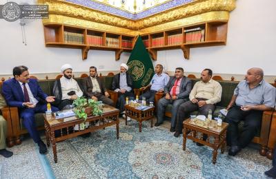 وفد من أساتذة جامعة بابل يتشرفون بزيارة العتبة العلوية المقدسة ويبحث سبل التعاون المشترك