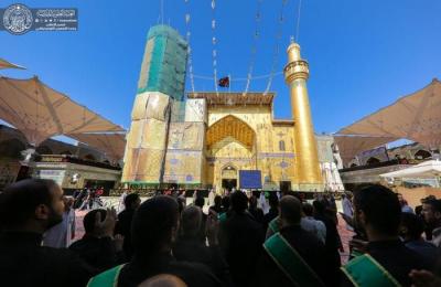 منتسبو العتبة العلوية يحييون ذكرى شهادة سفير الإمام الحسين مسلم بن عقيل (عليهما السلام) خلال الزيارة الصباحية