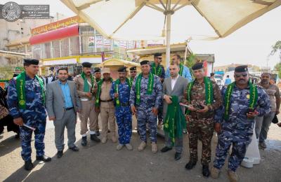 مع إطلالة الغدير الأغر .. العتبة العلوية توزع الأوشحة الخضراء على منتسبي الأجهزة الأمنية والمرضى في مستشفيات النجف الأشرف