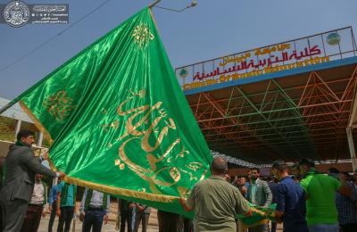 ضمن فعاليات مهرجان الغدير السنوي العتبة العلوية المقدسة ترفع راية أمير المؤمنين(عليه السلام) بجامعة ميسان