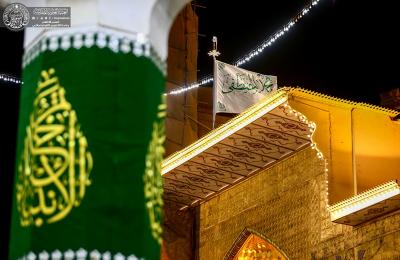 العتبة العلوية المقدسة تنشر أكثر من (1000) متر من قطع ولافتات التهنئة بذكرى ولادة النبي الأكرم محمد (صلى الله عليه وآله)