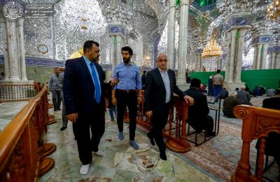نائب رئيس اللجنة الدولية للصليب الأحمر : المرقد المقدس للإمام علي (ع) جدير بالاحترام والاهتمام ويحمل طابع روحاني متميز