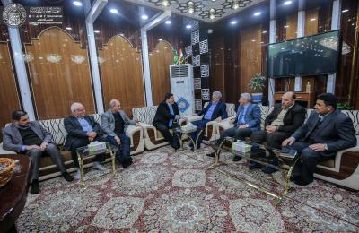 مدير عام مشاريع نقل الطاقة في العراق يزور مرقد أمير المؤمنين ( عليه السلام) ويلتقي أمين عام العتبة المقدسة