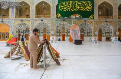 الشؤون الخدمية في العتبة العلوية يباشر بحملة واسعة في الصحن العلوي المطهر وصحن فاطمة (عليها السلام )