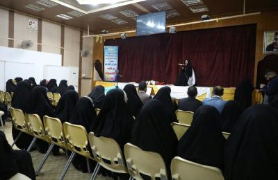العتبة العلوية تكرم الفائزات في مسابقة حفظ وتلاوة القران الكريم في مديرية تربية النجف الأشرف