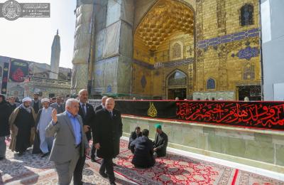  مستشار الأمين العام للأمم المتحدة للتحقيق بجرائم داعش : أشكر الله على تمكني من زيارة مرقد الإمام علي (ع) و النجف الأشرف