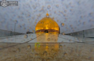 بالصور : نزول الغيث والبركات فوق قبة مرقد أمير المؤمنين (عليه السلام)