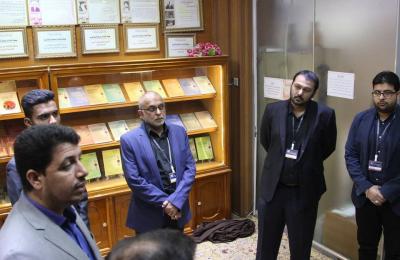 وفود من دول أمريكا وكندا وأوغندا وكينيا يبدون إعجابهم بمكتبة الروضة الحيدرية 