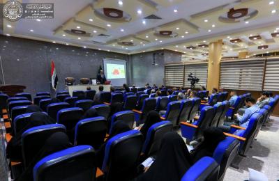 دورة تنموية لمنتسبي العتبة العلوية للتعريف بفن الاتيكيت والبروتكول في التعامل مع الزائرين الكرام