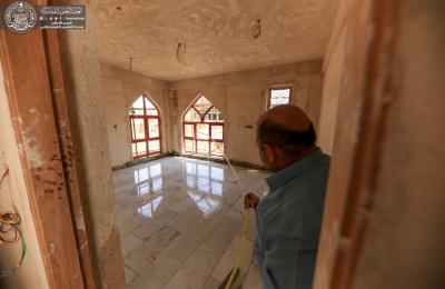 نسب إنجاز متقدمة في مشروع مدرسة ومقبرة العلامة الطريحي (قدس سره)