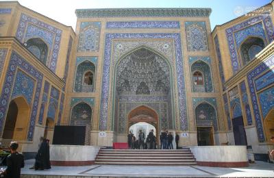 اللجنة العليا لزيارة الأربعين في العتبة العلوية المقدسة تفتتح بوابة لانسيابية دخول الزائرين لصحن السيدة فاطمة (عليها السلام)