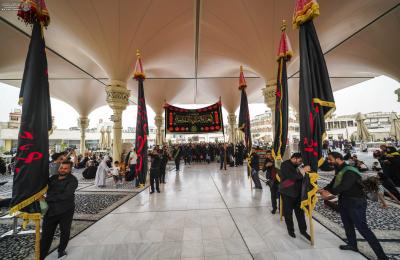 موكب خدم العتبة العلوية المقدسة يُشارك في إحياء ذكرى استشهاد الإمام الصادق (عليه السلام)