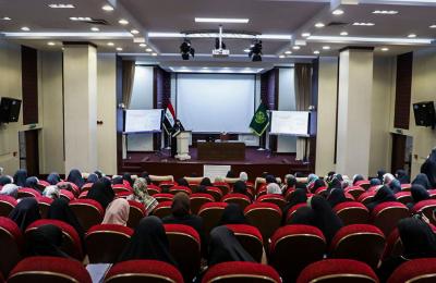 مكتبة  الروضة الحيدرية تُنظّم ورشة (مشوار التفوّق الدراسي ) لطالبات المراحل المنتهية 
