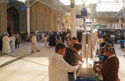 العتبة العلويّة المقدّسة توفّر أكثر من مليوني لتر من الماء البارد عبر المشارب المنتشرة داخل الصحن الشريف وخارجه