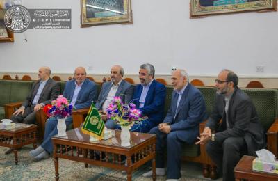 وزير الشباب والرياضة الايراني يزور العتبة العلوية المقدسة