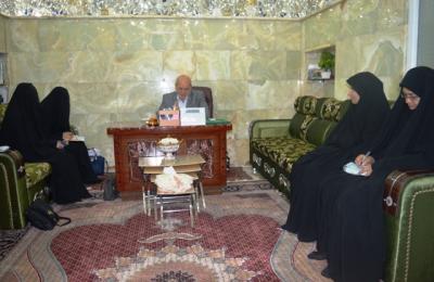 استعداداً لزيارة المبعث النبويّ الحاج خالد شنون نائب الأمين العام يعقد اجتماعا مع مسؤولات الشعب النسوية