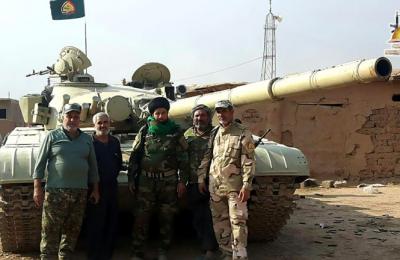 مبلغو لجنة الإرشاد والتعبئة التابعة للعتبة العلوية يرابطون في السواتر الأمامية بمحور عمليات غربي نينوى