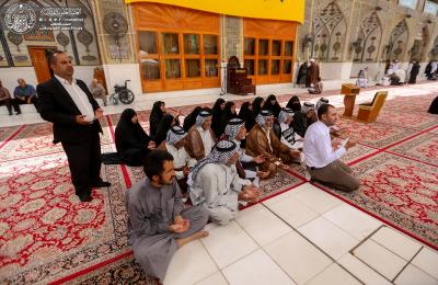 قسم العلاقات العامة في العتبة العلوية يتكفل برعاية ونقل كبار السن لزيارة المولى أمير المؤمنين(ع)