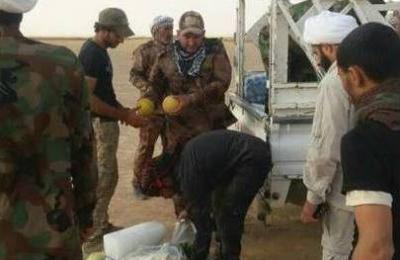 مبلغو لجنة الإرشاد في العتبة العلوية يوصلون دعاء وسلام المرجعية والدعم اللوجستي للمقاتلين في القيروان  