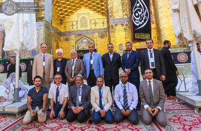 خبراء آثار عرب وأجانب يبدون إعجابهم بالمعالم التاريخية والأثرية لمرقد أمير المؤمنين (عليه السلام)