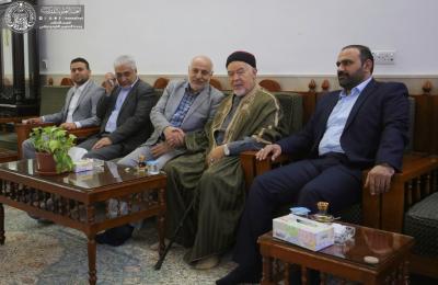 العلامة التيجاني يتشرف بزيارة مرقد الإمام علي (عليه السلام) ويلتقي بلجنة إدارة العتبة العلوية