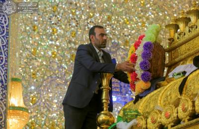 هيأة المواكب في العتبة العلوية تنشر أكثر من 2600 وردة طبيعية في أرجاء الصحن العلوي ابتهاجا بذكرى المولد النبوي الشريف