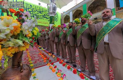 منتسبو العتبة العلوية المقدسة يحيون الذكرى السنوية لولادة النبي الأكرم محمد (صلى الله عليه واله وسلم)