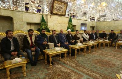 وفد من مستبصري ألمانيا وهولندا يتشرفون بزيارة مرقد أمير المؤمنين (عليه السلام)