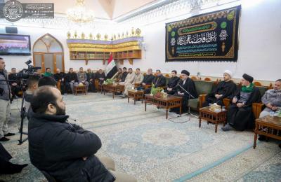 قسم الشؤون الدينية يختتم دورة  الرسول الأعظم صلى الله عليه وآله وسلم في رحاب مرقد أمير المؤمنين عليه السلام 