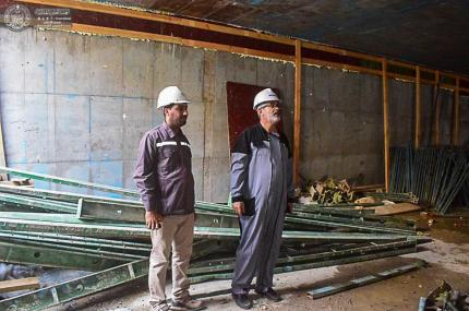 الأمين العام للعتبة العلوية يطلع على مراحل الانجاز في مشروع ( المدرسة الأساسية )