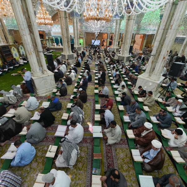 أعمال الختمات القرآنية الرمضانية متواصلة في رحاب مرقد المولى أمير المؤمنين (عليه السلام)