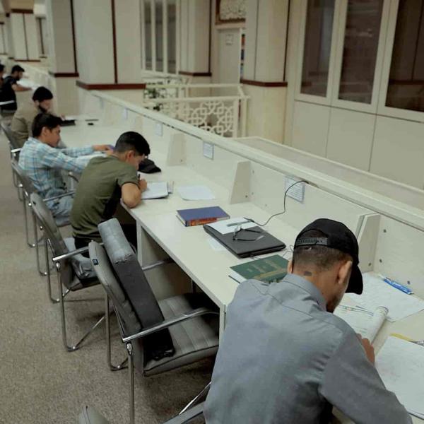 العتبة العلوية المقدسة تهيئ جناحاً خاصاً بطلبة المدارس لمراجعة دروسهم استعداداً للامتحانات النهائية 