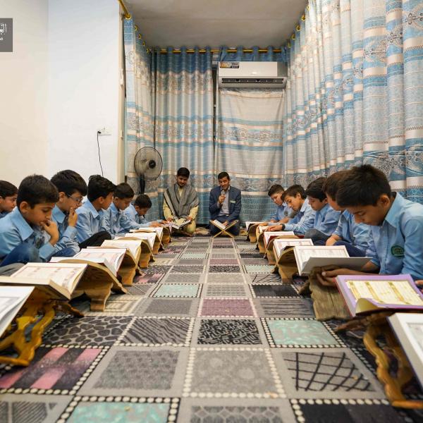 سبعون طالباً لحفظ وتلاوة القرآن الكريم من الهند وباكستان في ضيافة العتبة العلوية المقدسة 