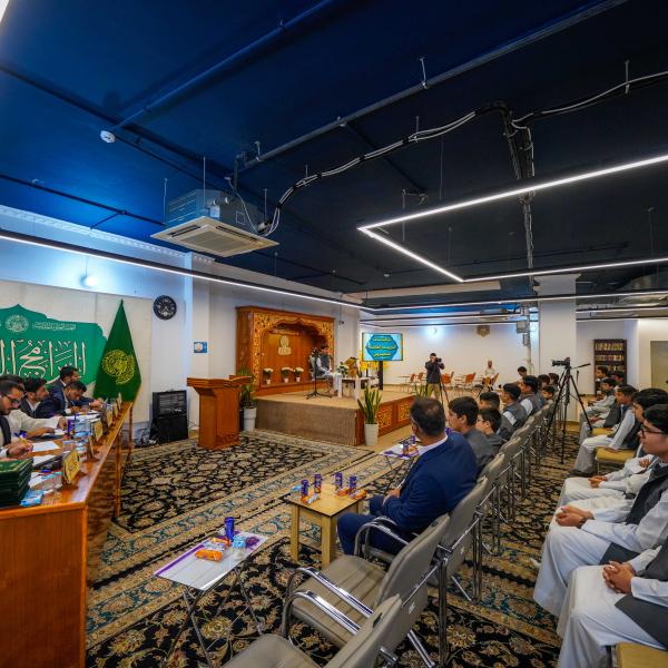 في حفل اختتام الدورات القرآنية .. العتبة العلوية المقدسة تكرّم  الطلبة الأوائل  في المسابقة القرآنية  