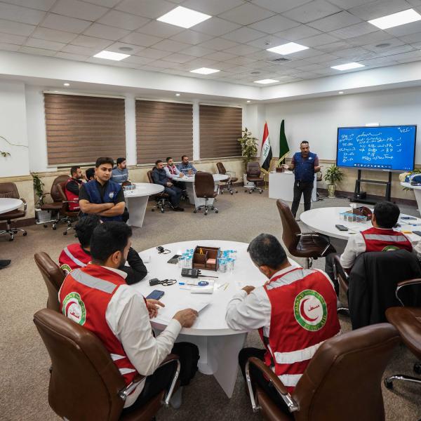 مركز نَظْم للتخطيط والتطوير يُقيم ورشة تدريبية للخدَم العاملين في الإخلاء الطارئ