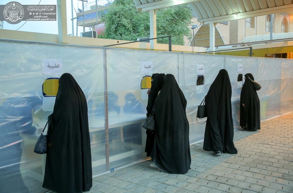 اللجنة العليا تتفقد مواكب العتبة العلوية للوقوف على تقديم الخدمات لزائري حرم أمير المؤمنين المعزين بذكرى أربعينية الإمام الحسين (عليهما السلام)
