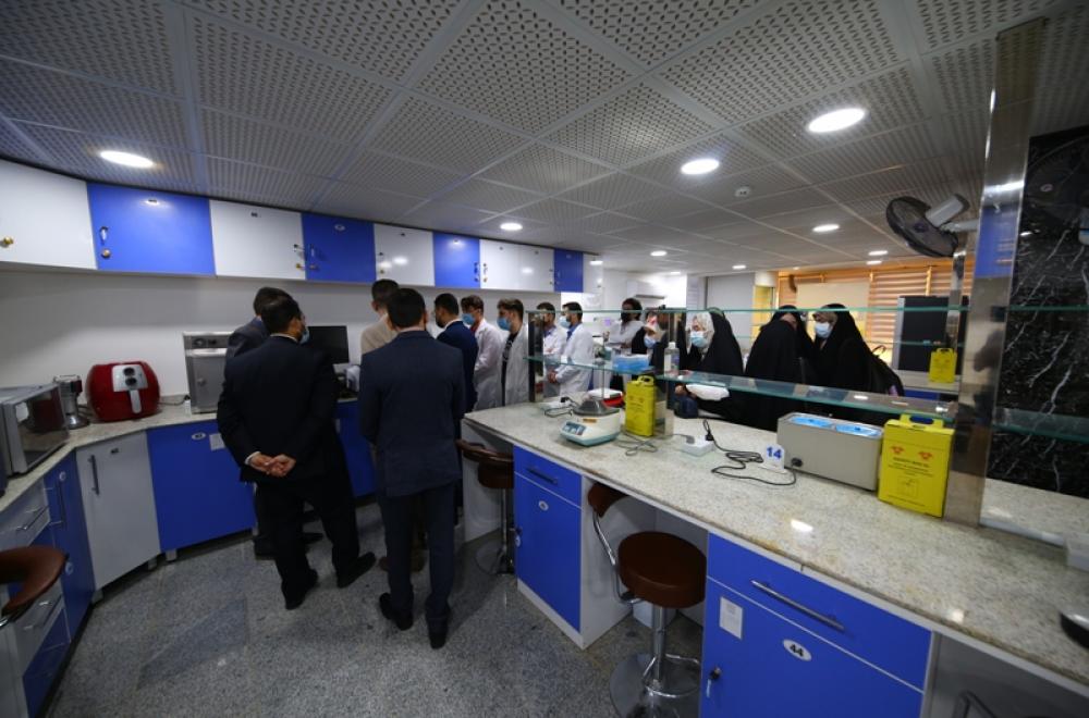 وفد جامعة الكفيل يطلع على آخر الأبحاث في مركز الأمين للأبحاث والتقنات الإحيائية في العتبة العلوية 