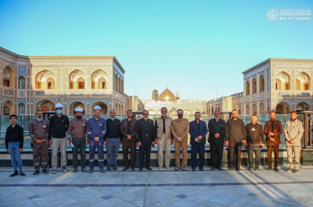 اللجنة العليا لزيارة الأربعين في العتبة العلوية المقدسة تباشر بتهيئة أرجاء صحن فاطمة (ع) لخدمة الزائرين الوافدين أيام المناسبة – تقرير معزز بالصور -
