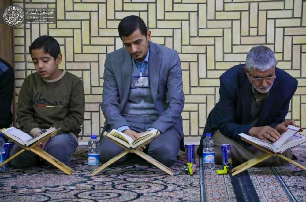 مركز القرآن الكريم في العتبة العلوية المقدسة يزور الجلسة القرآنية في مسجد السهلة