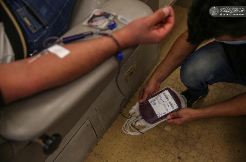  العتبة العلوية المقدسة تنفذ حملة للتبرع بالدم بالتعاون مع دائرة صحة النجف الأشرف – صور -