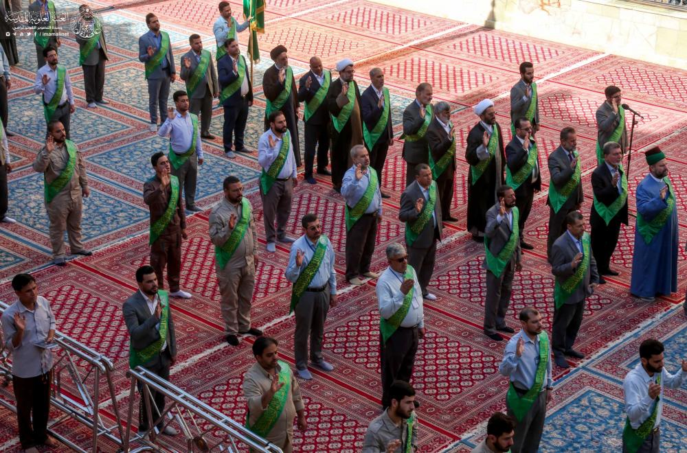 منتسبو العتبة العلوية يؤدون الزيارة الصباحية بحضور الوفود المشاركة في مؤتمر العلاقات الدولي